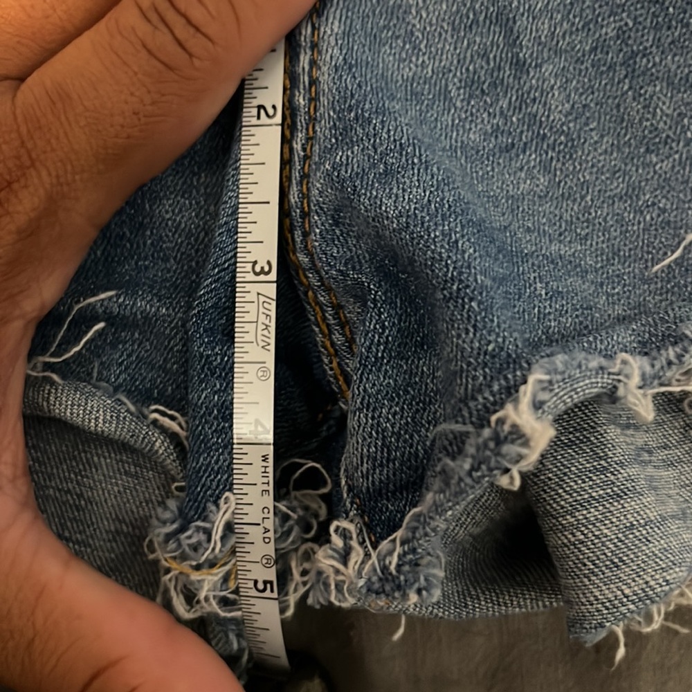 Levy High Rise Shorts - Picture 5 of 5